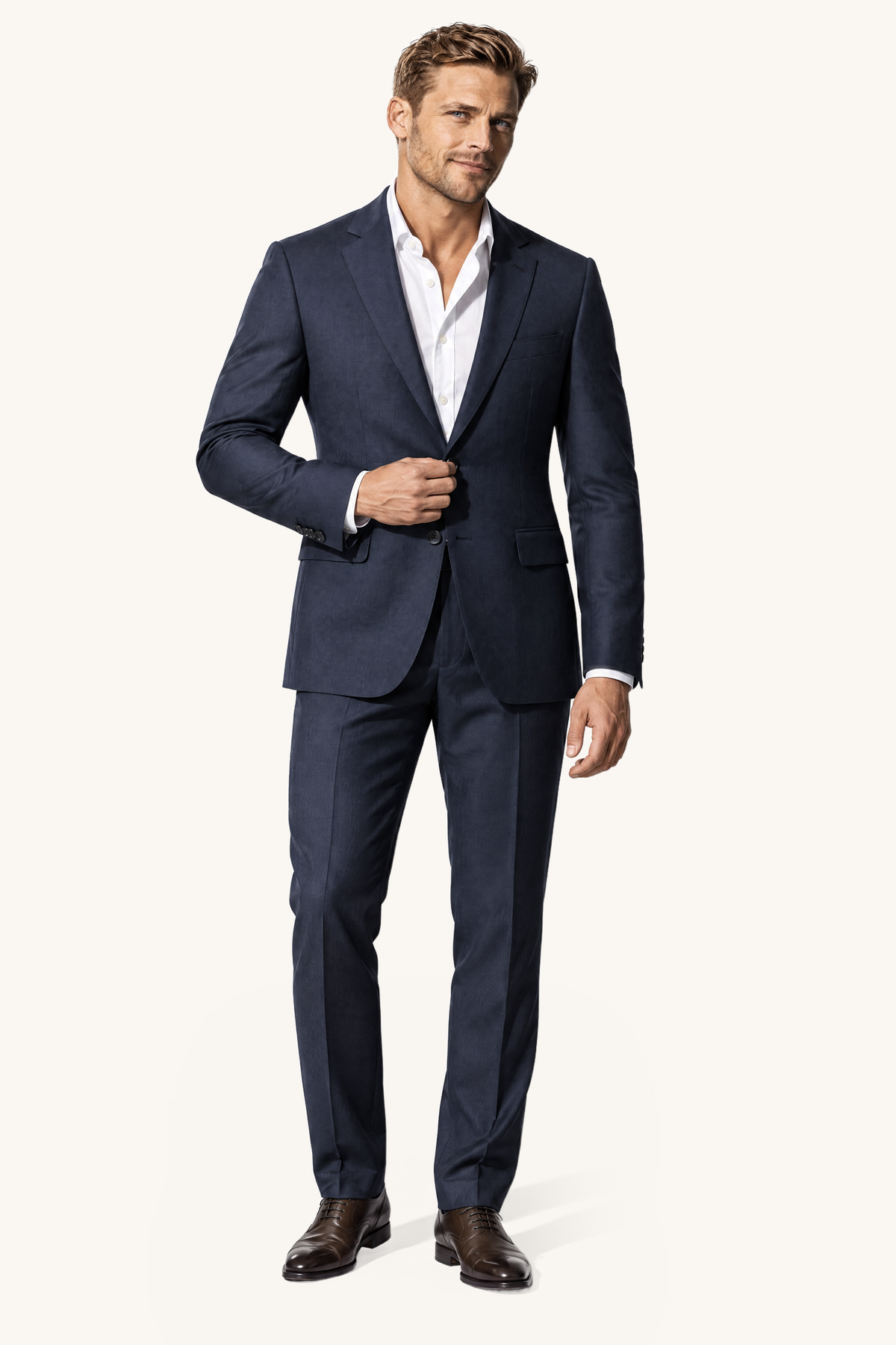 Tuscany Dark Blue Suit — volledig pak op model, vooraanzicht