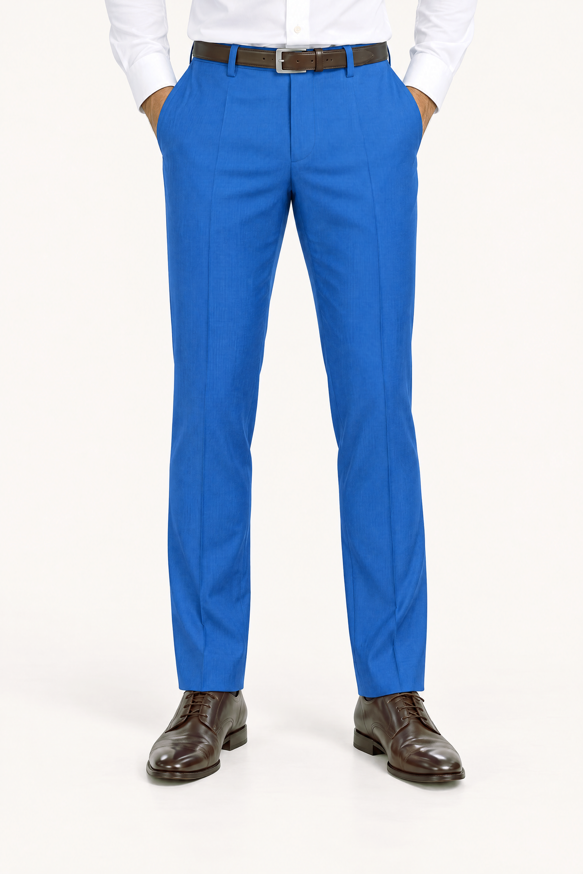 Tuscany Royal Blue Suit — pantalon op model, vooraanzicht